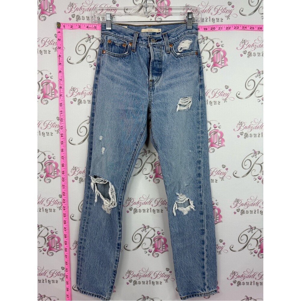 Levi’s wedgie jeans pants Classic Distressed Women's Blue Jeans